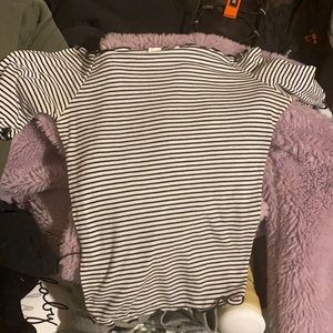 a of the shoulder top